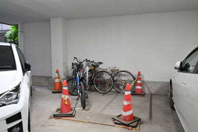 【その他共用部分】 | ハイツ若草 | 駐輪場