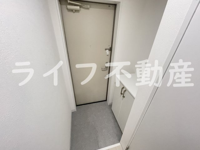 アート長瀬Bの玄関|明るい玄関です