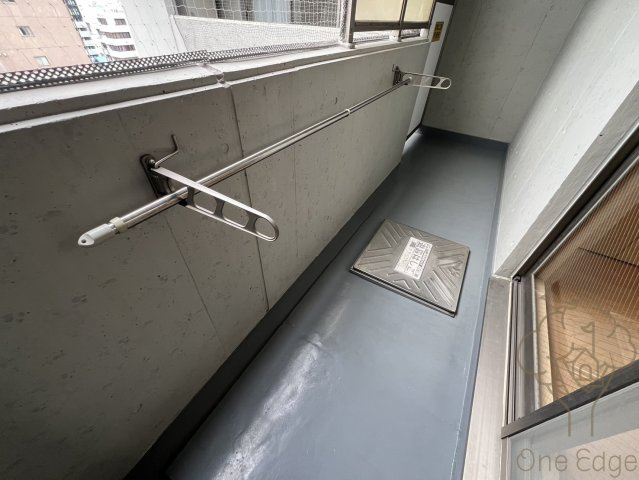 TTH東梅田のバルコニー