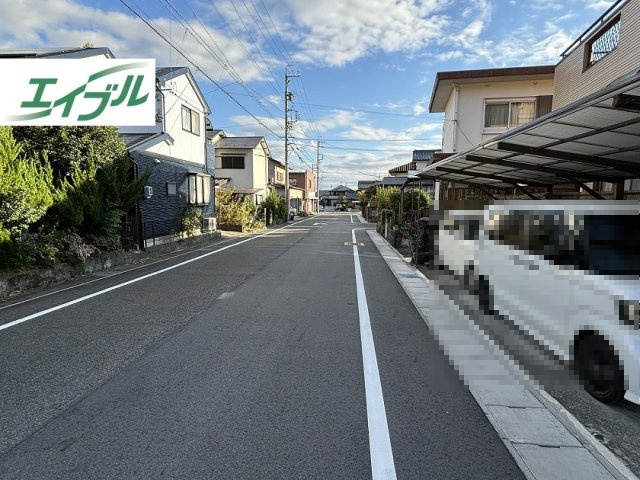小牧市大字本庄郷浦　売地の前面道路含む現地写真|前面道路含む現地写真です