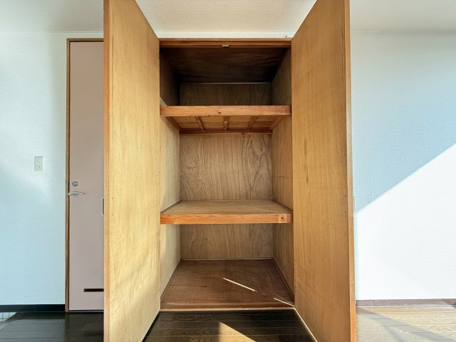 下島ハイツの収納