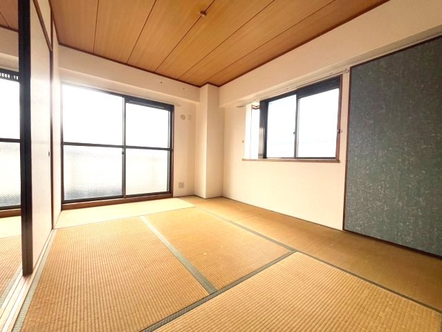 リベラ西芦屋の和室|日本らしい落ち着いた雰囲気の和室です