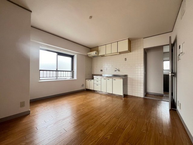 リベラ西芦屋の居間・リビング