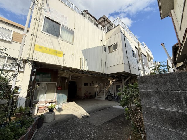 ローズハイツの外観