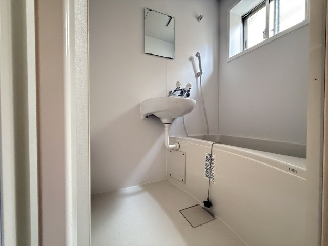 ローズハイツの浴室