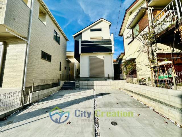 平塚市纒　ゆとりとこだわりの長期優良住宅の外観