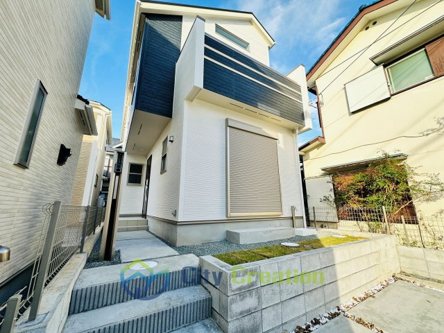 平塚市纒　ゆとりとこだわりの長期優良住宅の外観