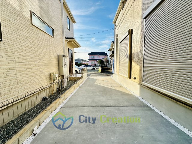 平塚市纒　ゆとりとこだわりの長期優良住宅の駐車場