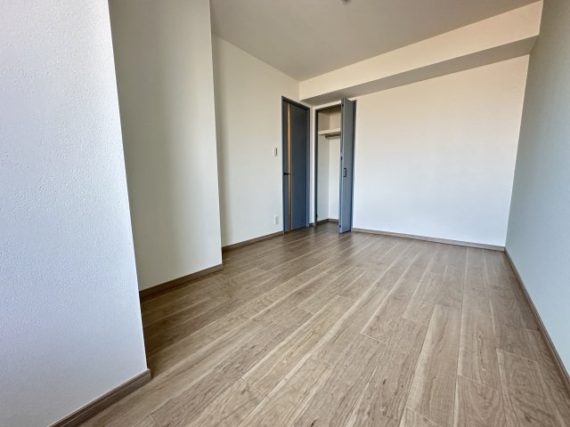 ダイアパレス西湘南　海を一望の洋室