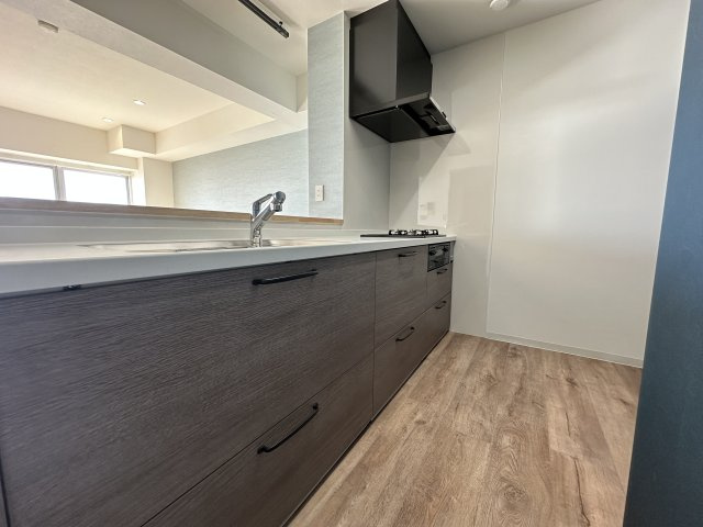 ダイアパレス西湘南　海を一望のキッチン