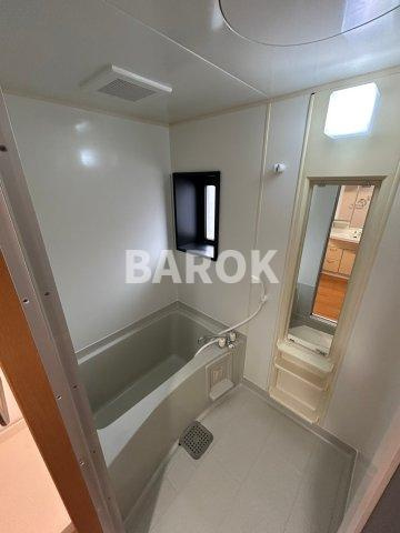 ピュアドームスタジオーネ平尾の浴室