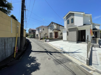 【前面道路含む現地写真】 | 前面道路