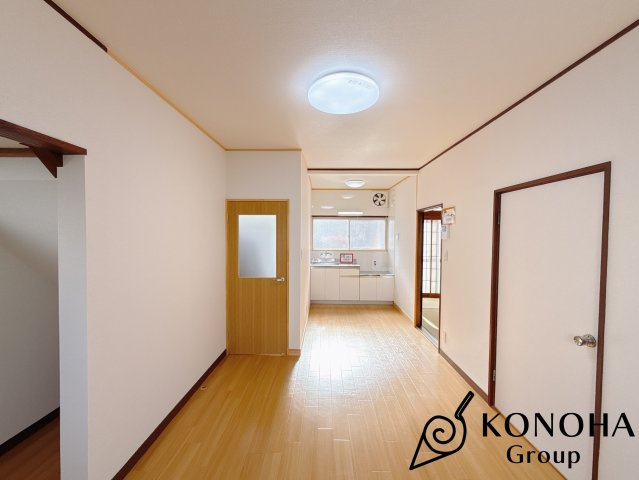 【中古戸建】前橋市龍蔵寺町の居間・リビング|■リビング