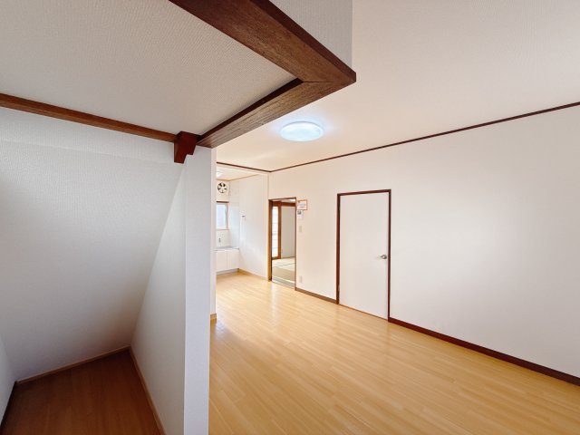【中古戸建】前橋市龍蔵寺町の居間・リビング|■リビング