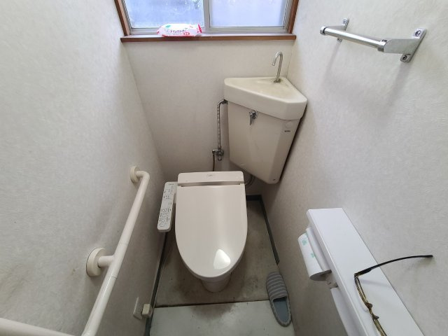元八事一丁目戸建てのトイレ|元八事一丁目戸建て
