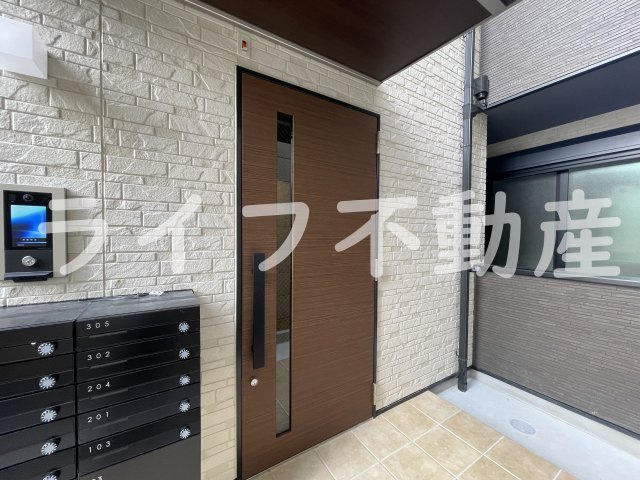 D porta Trapaのエントランス|毎日通るエントランスはこのようになっています