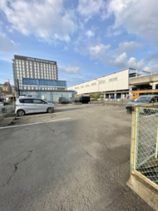 【駐車場】 | ナビオミカサ | 海南駅前の近隣駐車場。徒歩3分くらいです。
