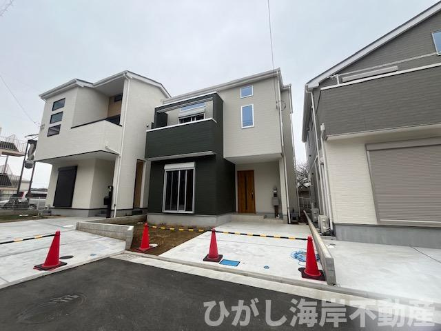 茅ヶ崎市萩園　新築戸建　全8棟の前面道路含む現地写真|現地外観　