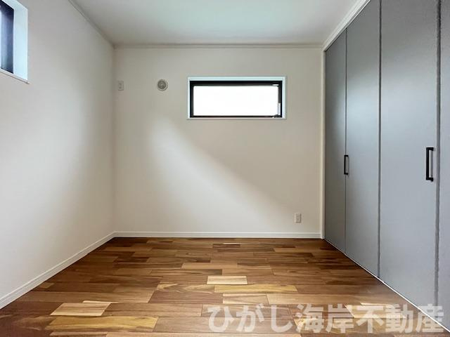 茅ヶ崎市萩園　新築戸建　全8棟の子供部屋|4.5帖　サービスルーム