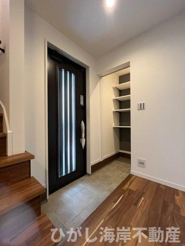 茅ヶ崎市萩園　新築戸建　全8棟の玄関|玄関