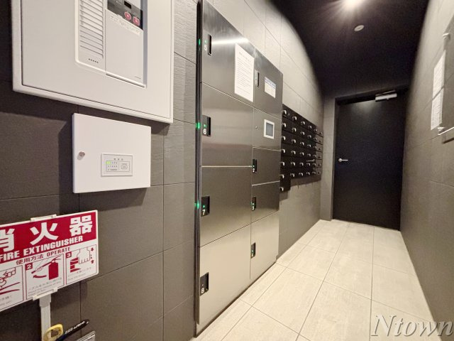 【その他共用部分】 | S-RESIDENCE浅間町 | 宅配ボックスです