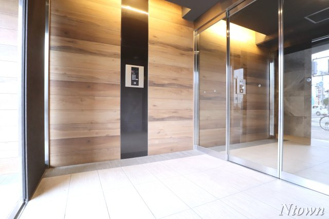 【エントランス】 | S-RESIDENCE浅間町 | 建物の内部です
