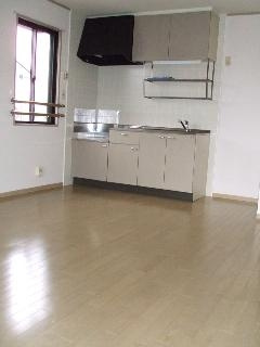 フリーデン山川【キャッシュバック対象物件】の洋室|落ち着いた色調の洋室です