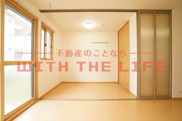 フローラタウン【キャッシュバック対象物件】の洋室|スタンダードな洋室です