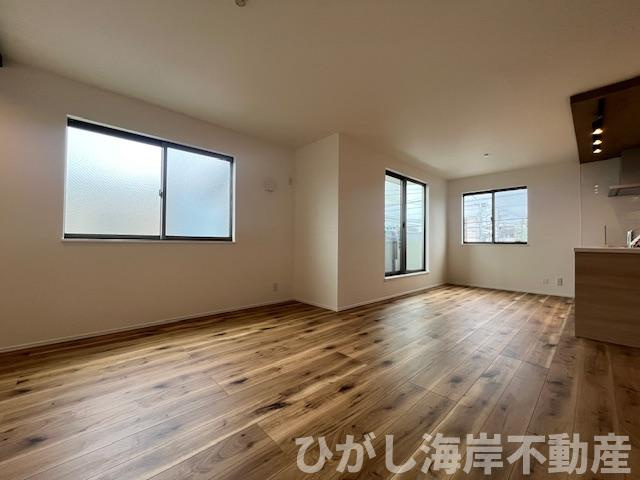 茅ヶ崎市浜竹1丁目　新築戸建　全6棟の居間・リビング|18帖のLDK