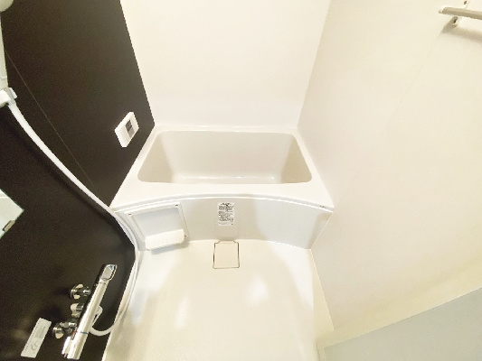 arbre　fuille(アルブルフィーユ）の浴室