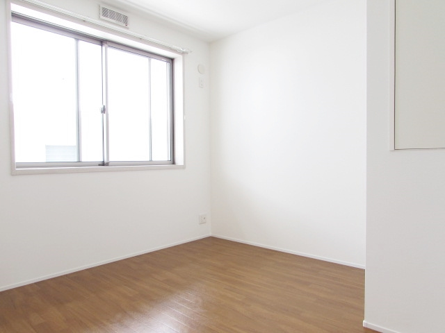 シャルム宝塚の居間・リビング