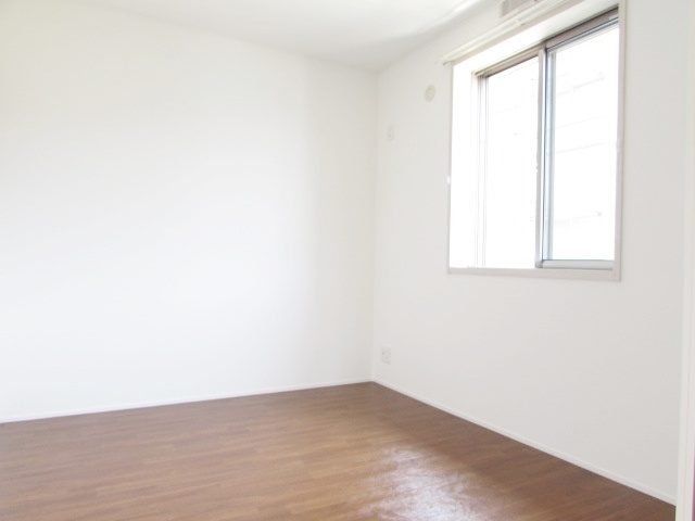 シャルム宝塚の居間・リビング