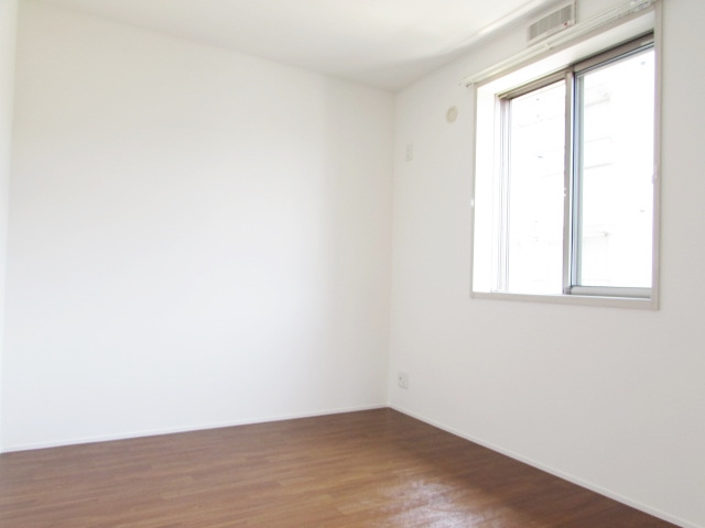 シャルム宝塚の居間・リビング