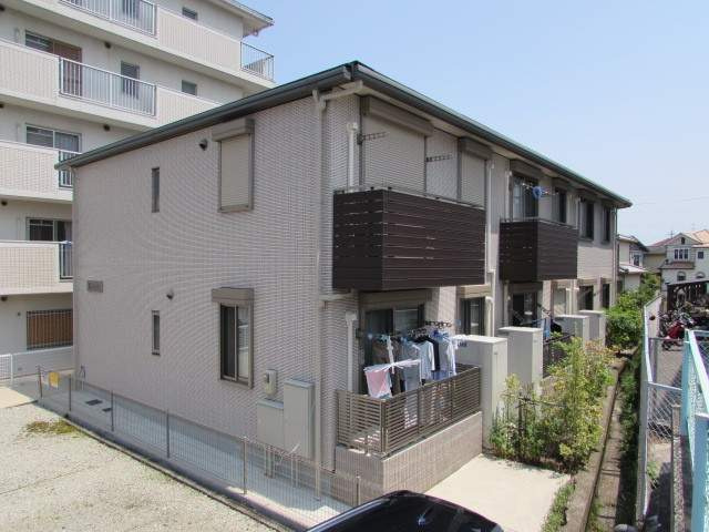 シャルム宝塚の外観