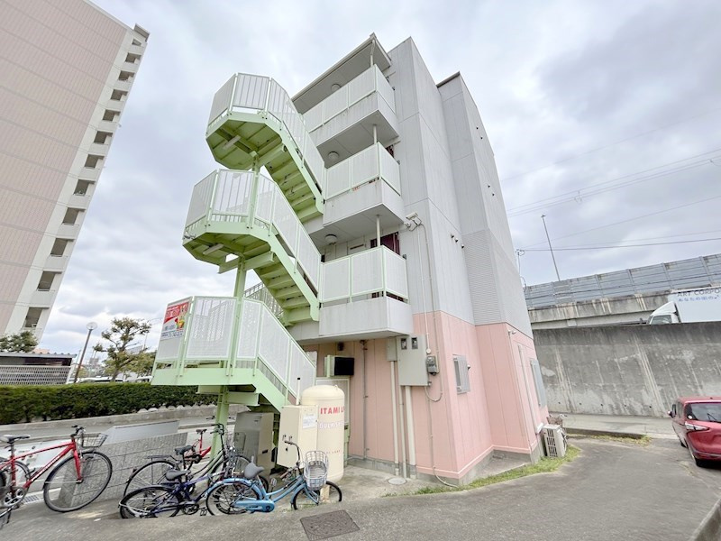 プライムコート荒牧