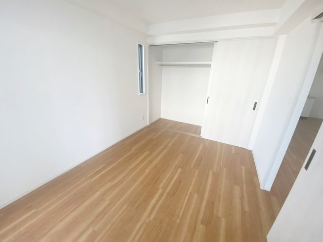 エンべロップ宝塚の洋室