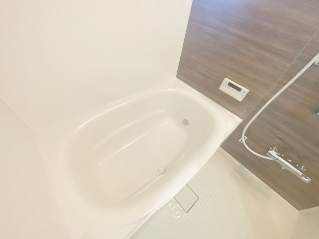 エンべロップ宝塚の浴室
