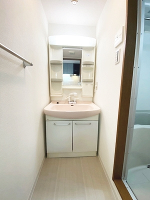 ＣＡＳＡ　ＢＩＡＮＣＡの洗面所