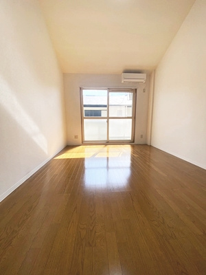 ＣＡＳＡ　ＢＩＡＮＣＡの居間・リビング