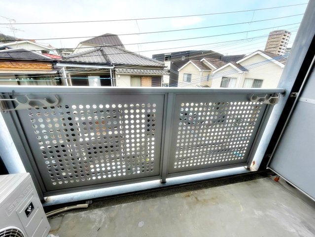 ローズバンクのバルコニー|陽当たり良好なバルコニーです