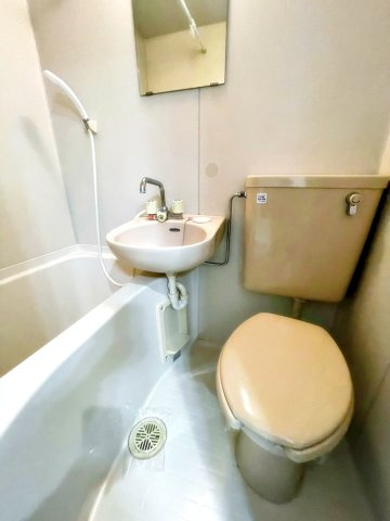 ローズバンクの浴室|コンパクトで使いやすいお風呂です
