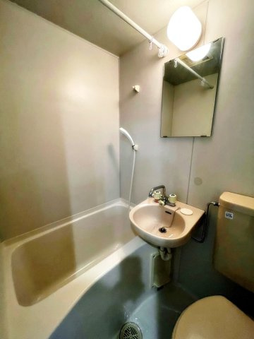 ローズバンクの浴室|落ち着いた空間のお風呂です