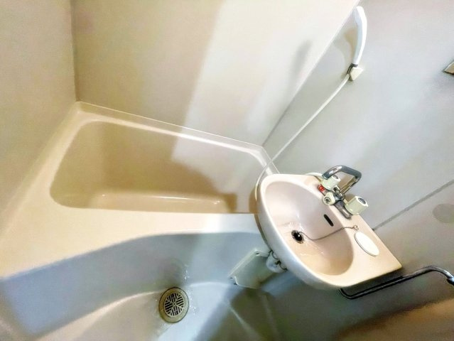 ローズバンクの浴室|コンパクトで使いやすいお風呂です