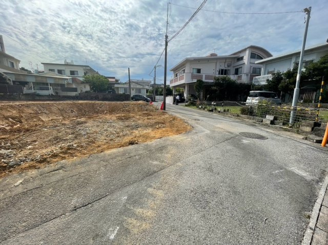 【売地】うるま市石川曙-限定1区画の前面道路含む現地写真|【現地撮影】
2025.3月