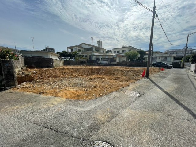 【売地】うるま市石川曙-限定1区画の前面道路含む現地写真|【現地撮影】
2025.3月