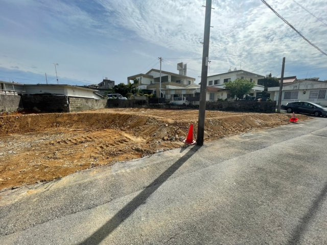 【売地】うるま市石川曙-限定1区画の前面道路含む現地写真|【現地撮影】
2025.3月