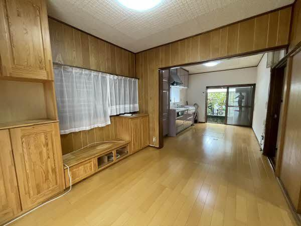 和歌山市太田　中古戸建の居間・リビング