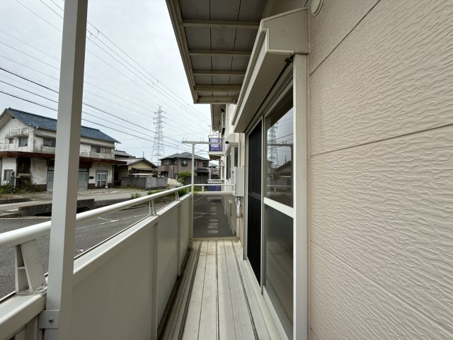 ウェルネス垣内のバルコニー