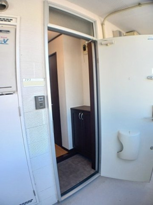 【玄関】 | メルベーユ