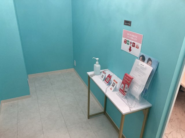 【内装】 | 港南台徒歩5分 貸店舗 2階 16.7坪 エステ脱毛サロン居抜き